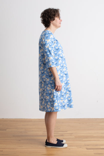 Women's Helsinki Dress - Daisies Blue