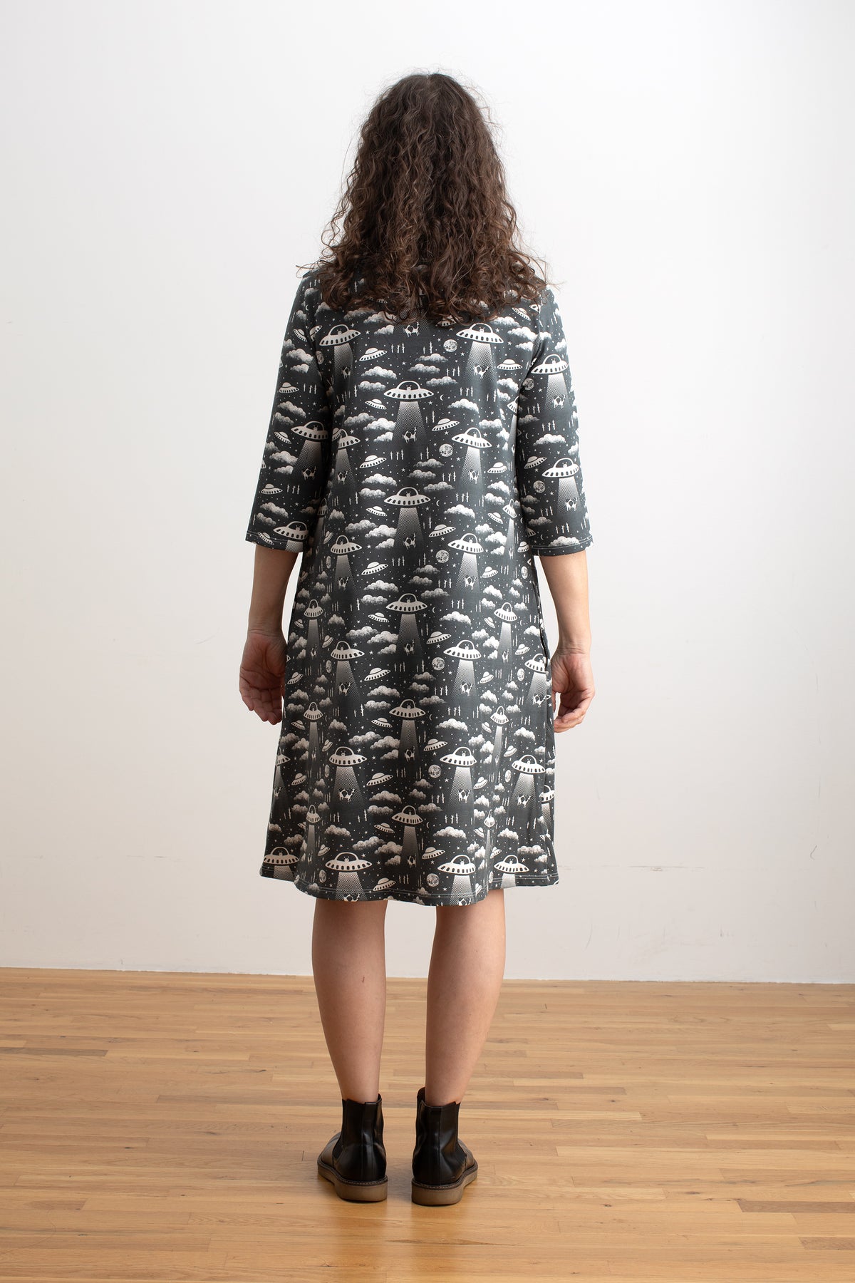 Helsinki Dress - Aliens Charcoal
