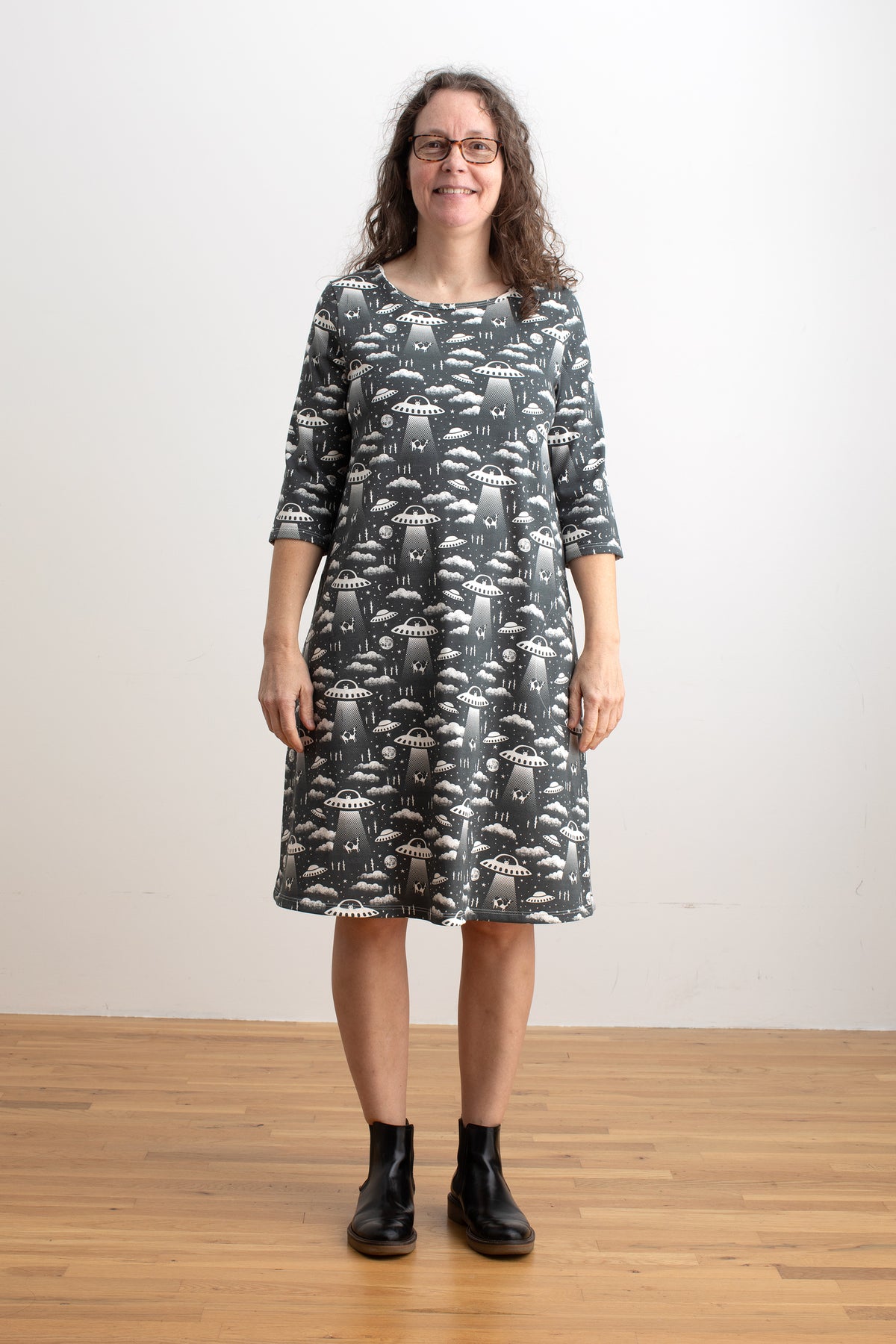 Helsinki Dress - Aliens Charcoal