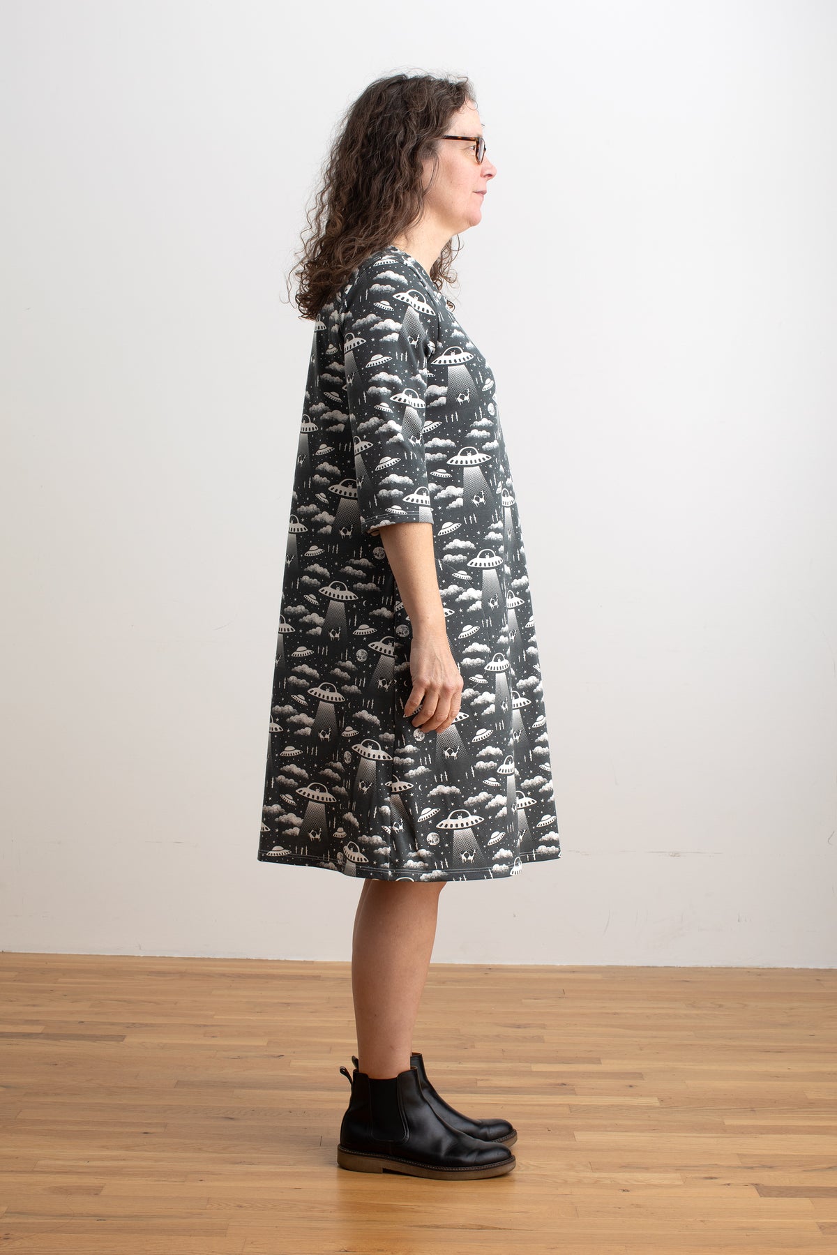 Helsinki Dress - Aliens Charcoal