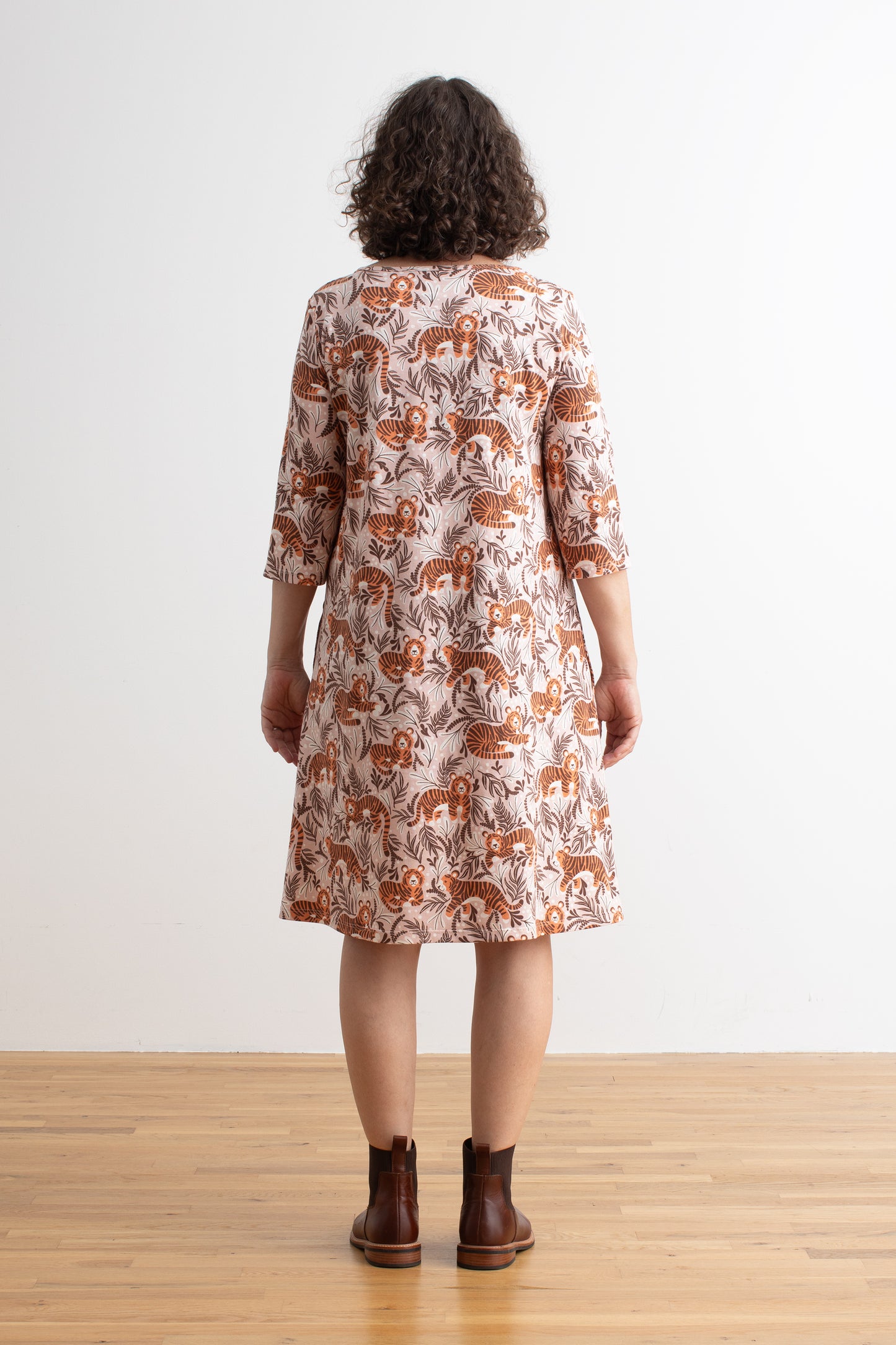 Helsinki Dress - Dreaming Tigers Pink