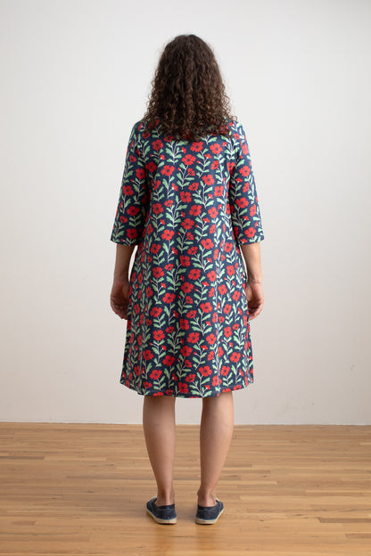 Helsinki Dress - Poppies Navy
