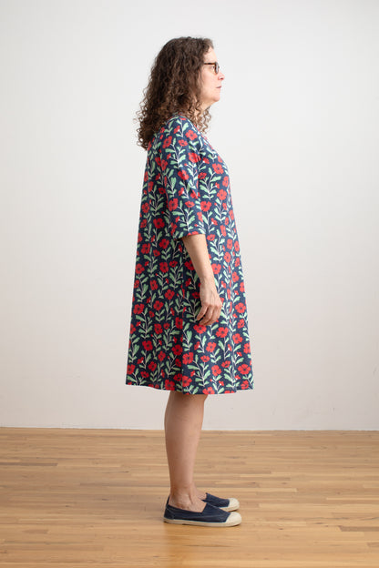 Helsinki Dress - Poppies Navy