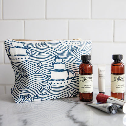 Canvas Gusset Pouch - Winter Scenic Red