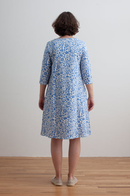 Women's Helsinki Dress - Dutch Floral Delft Blue